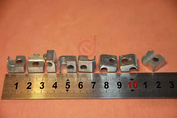 壓線扣 割草機油門線